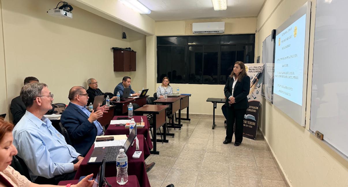 Coloquio de Tesistas